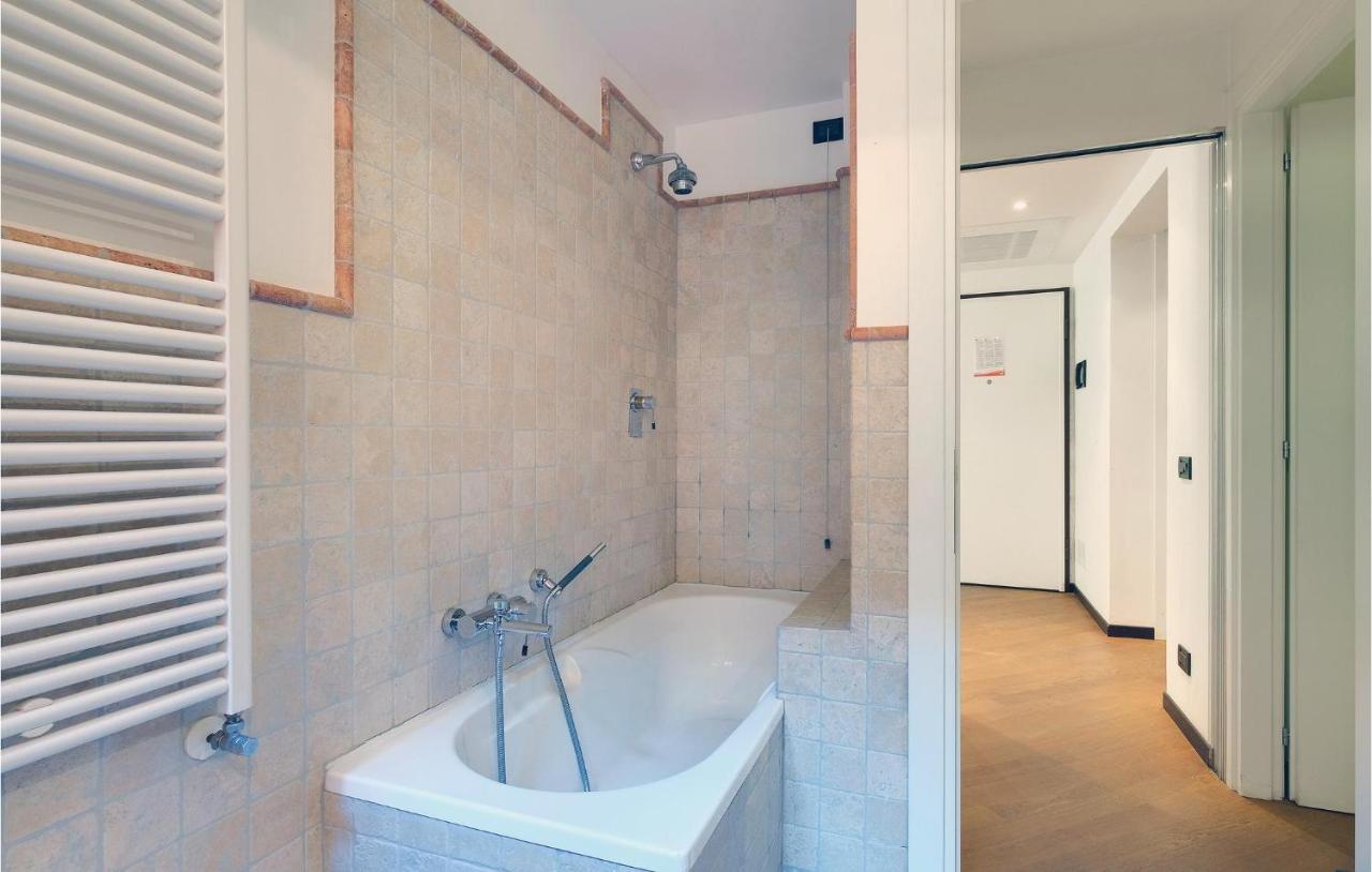 In -ve- With Wifi Appartement *
